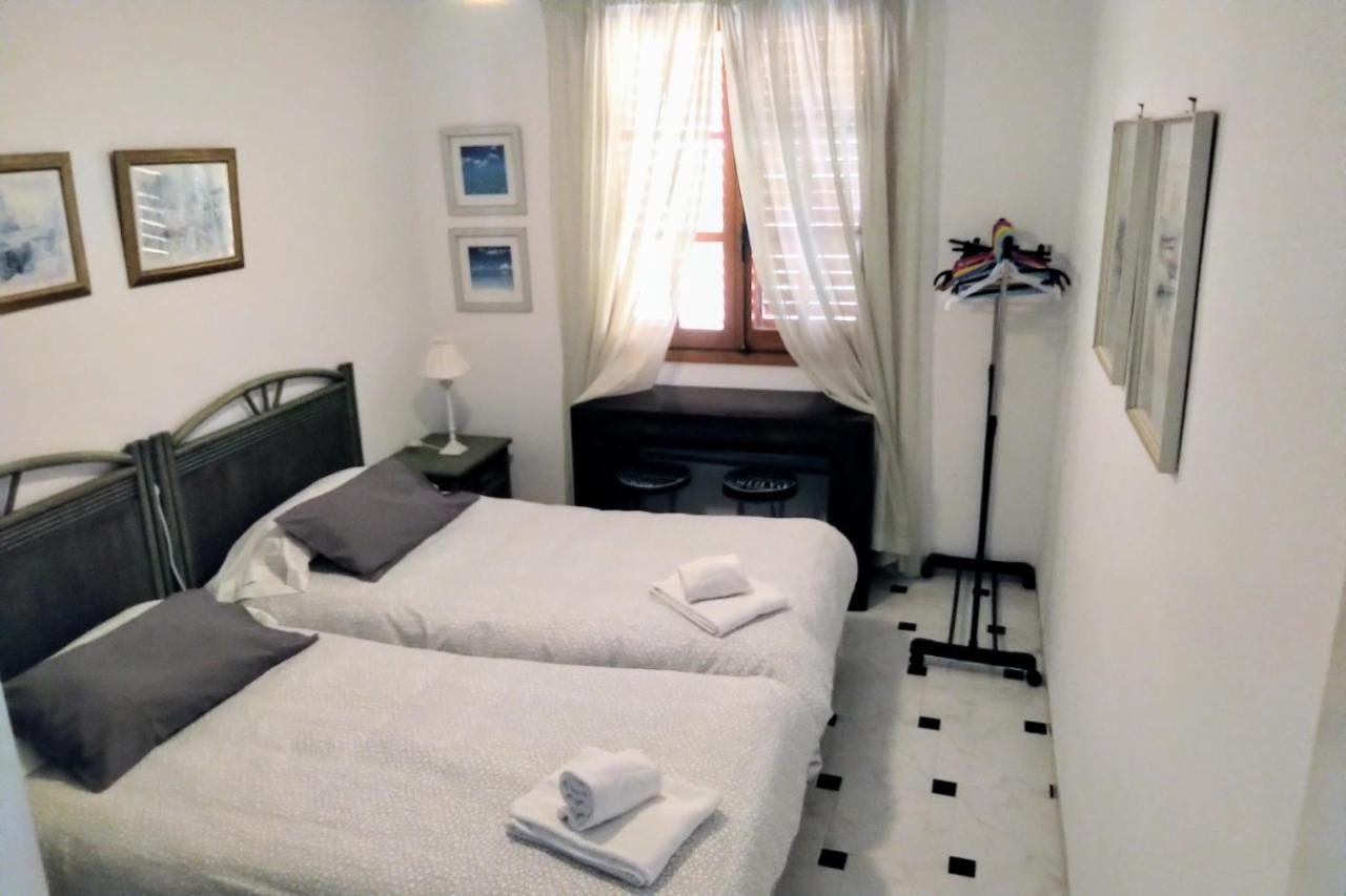 Shoal Apartamentos Orihuela Exterior photo