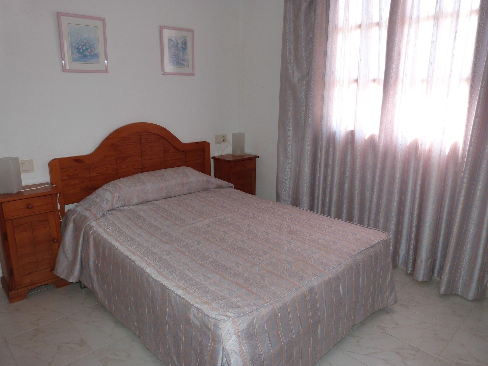 Shoal Apartamentos Orihuela Exterior photo