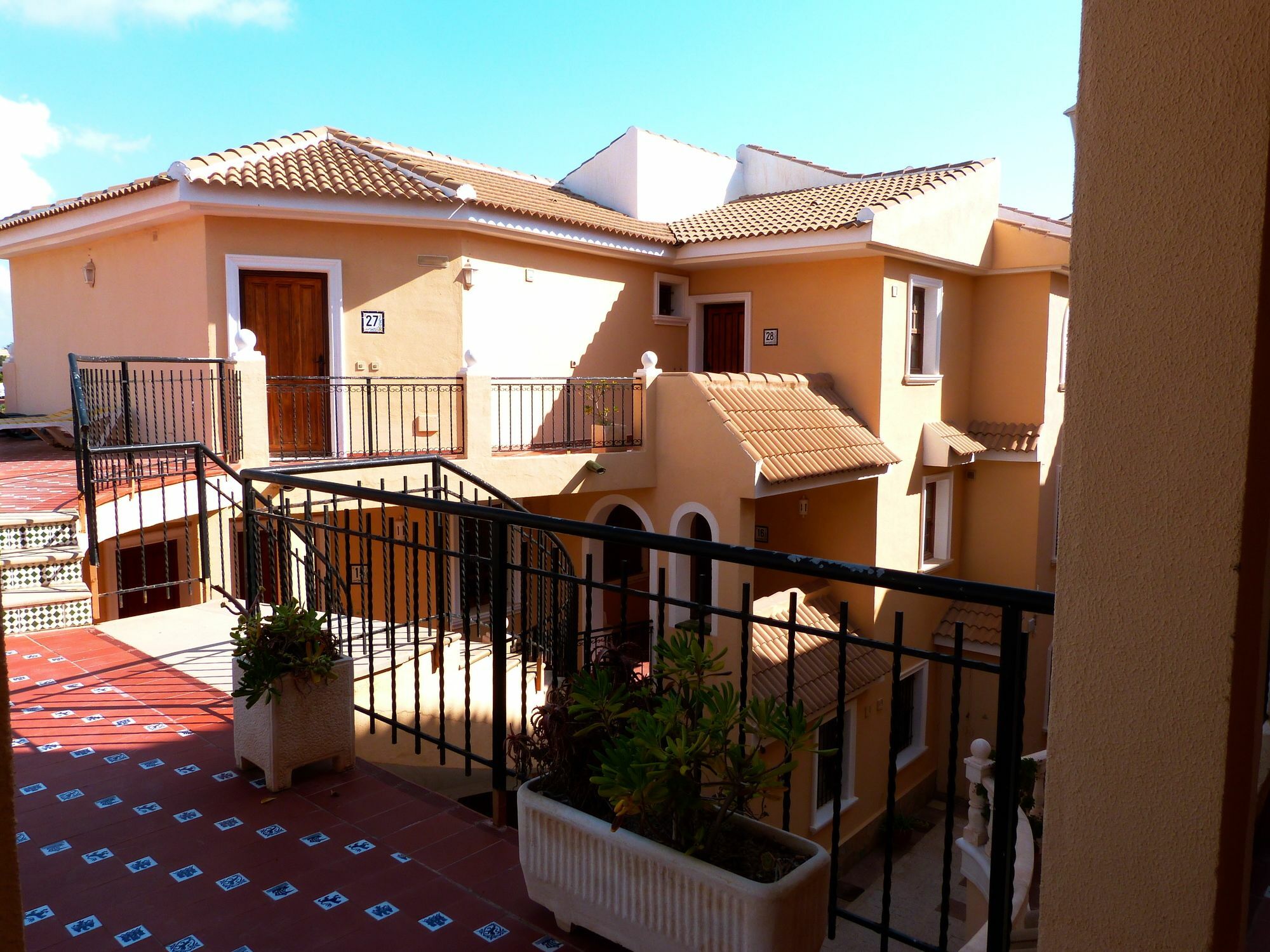 Shoal Apartamentos Orihuela Exterior photo